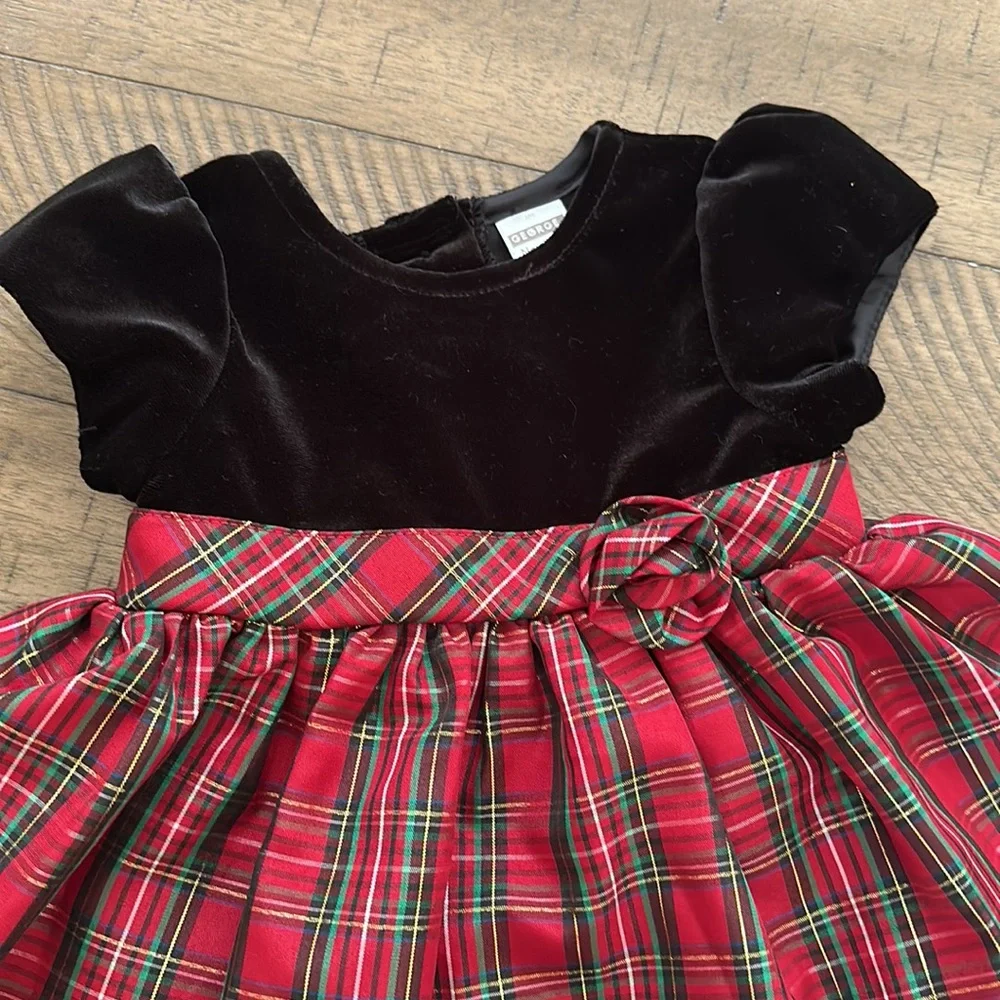 Fancy Christmas Dress - Picture 2 of 7